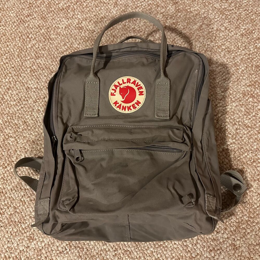 Fjallraven Kanken Backpack 23510 Gray